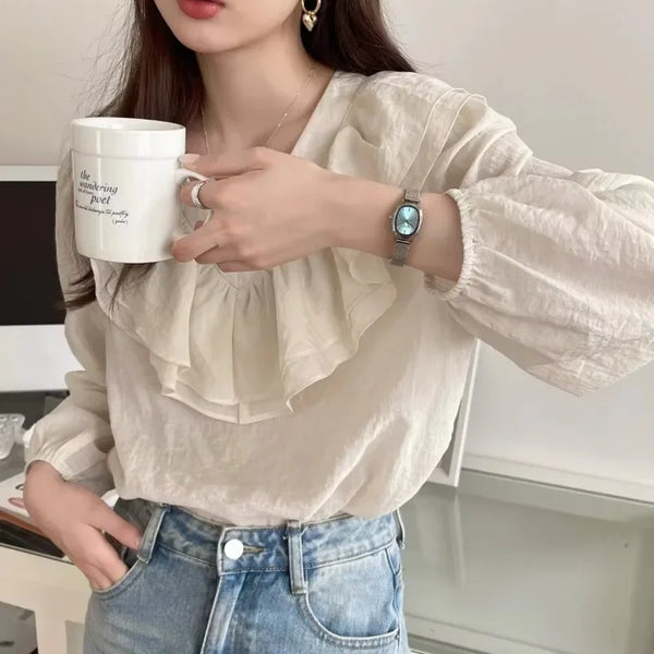 Oval watch lifestyle