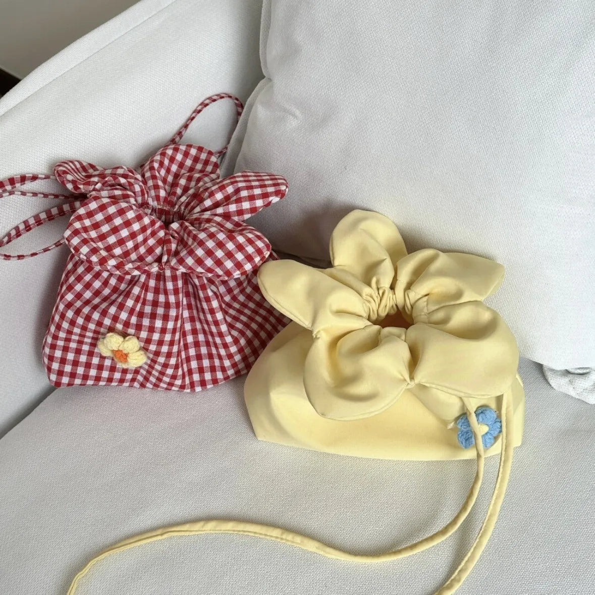 Retro Flower Phone Pouch Shoulder Bag